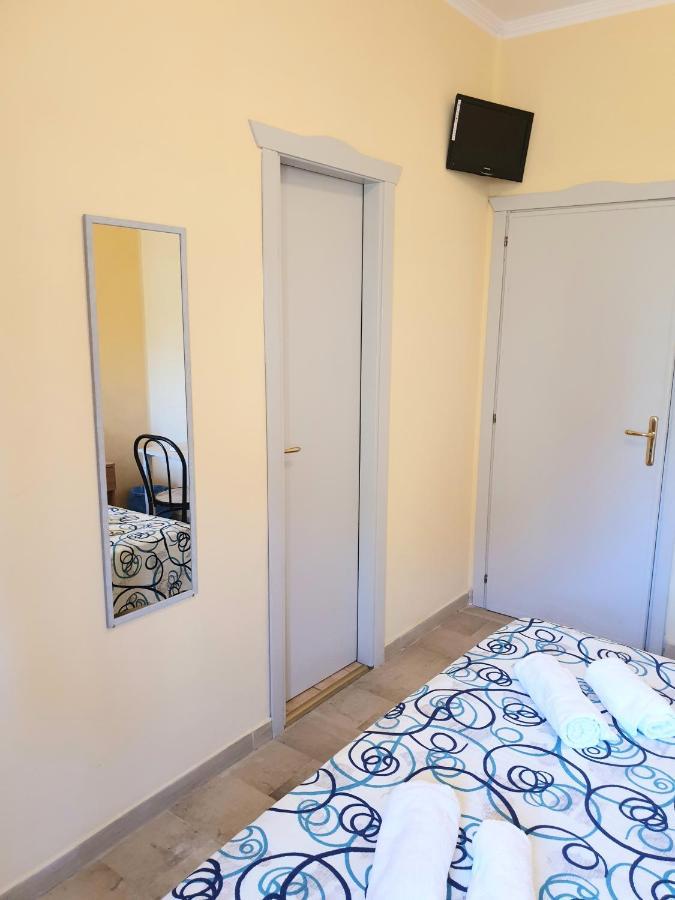 B&B Villa Del Sole Gizzeria Εξωτερικό φωτογραφία